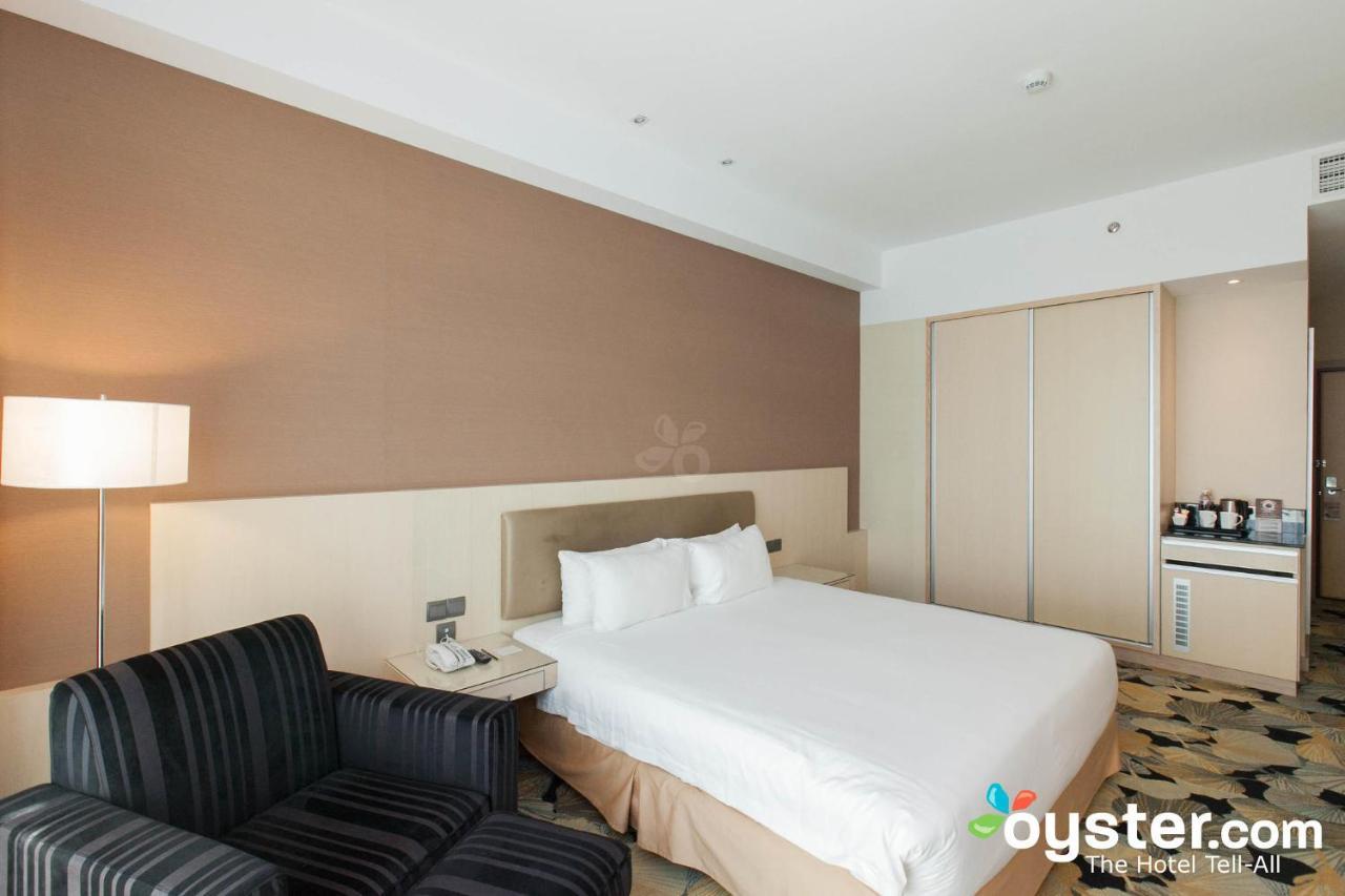 Imperial Hotel Kuching Exterior photo