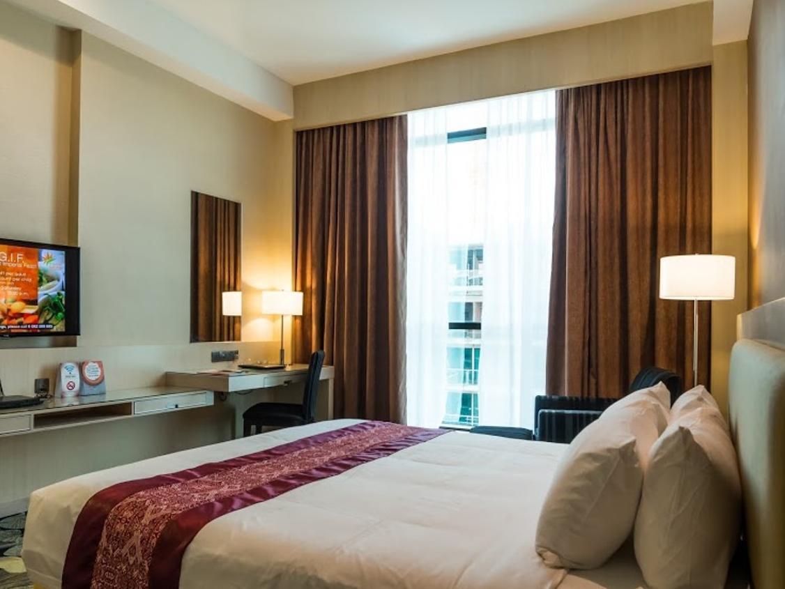 Imperial Hotel Kuching Exterior photo