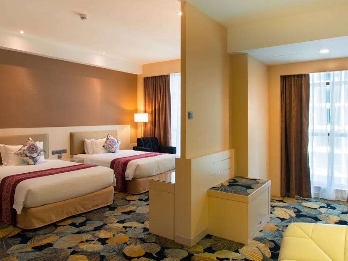 Imperial Hotel Kuching Exterior photo