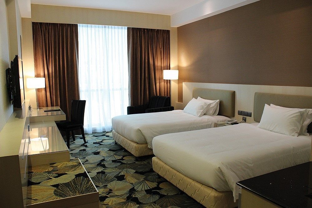 Imperial Hotel Kuching Exterior photo